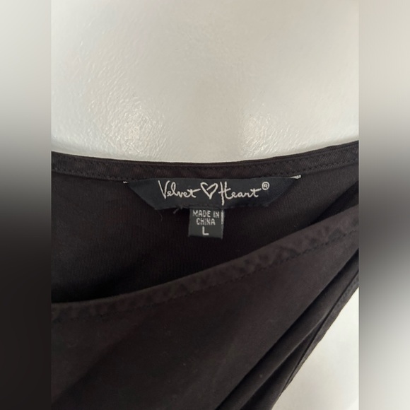 Adorable Black Velvet Heart Sundress - Picture 3 of 5